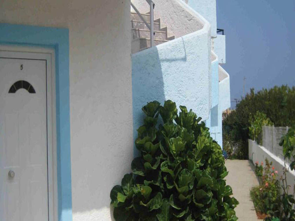 Irilena Apartments Stalida Exterior photo